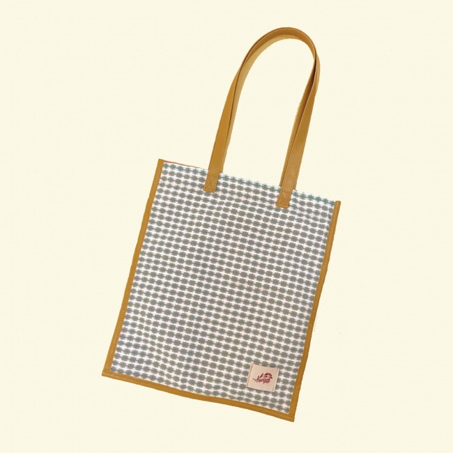 spring gingham check tote 4,500円