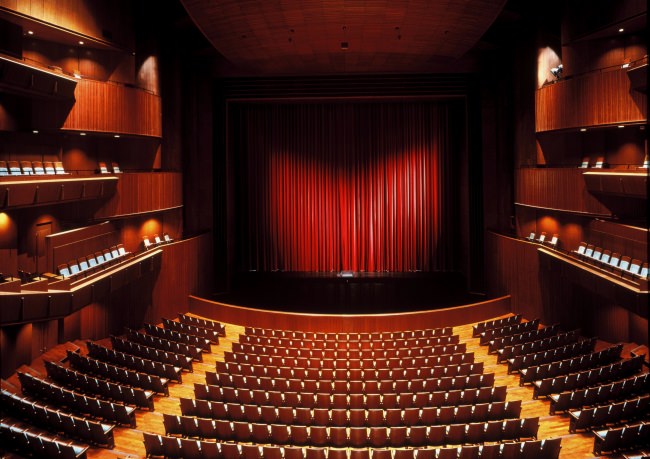 新国立劇場　オペラパレス