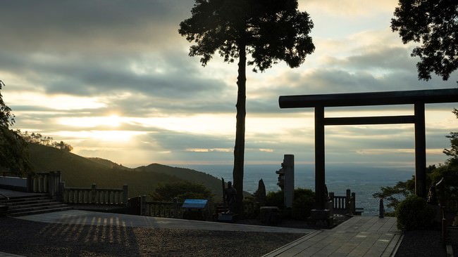 「大山阿夫利神社からの眺望」画像提供：芸団協