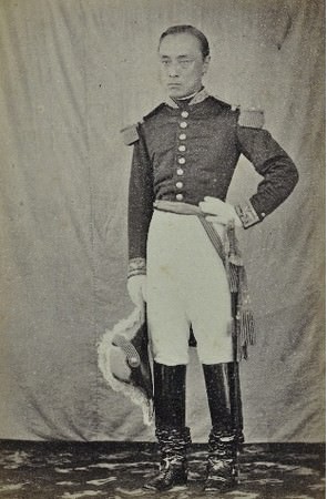 德川慶喜写真　1866-67年頃