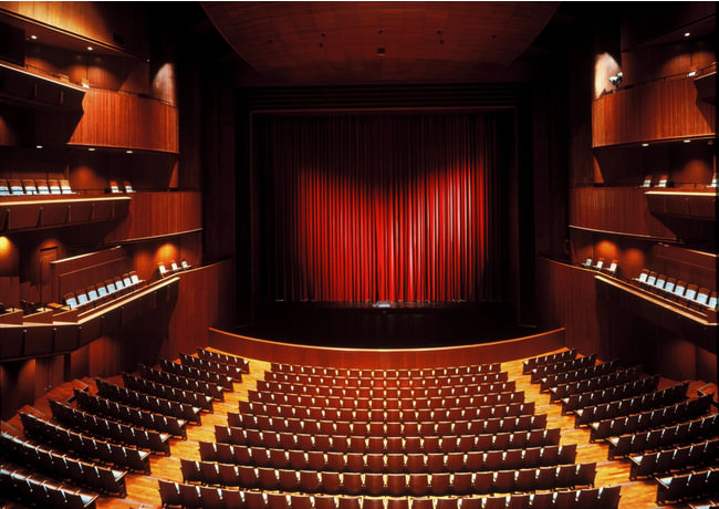 新国立劇場のオペラパレス