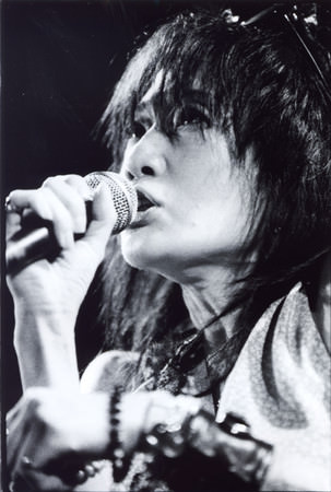 戸川純、音楽活動40周年記念。80年代の名盤『玉姫様』『裏玉姫』をカラーレコードで再発売！『裏玉姫』は初LP化！