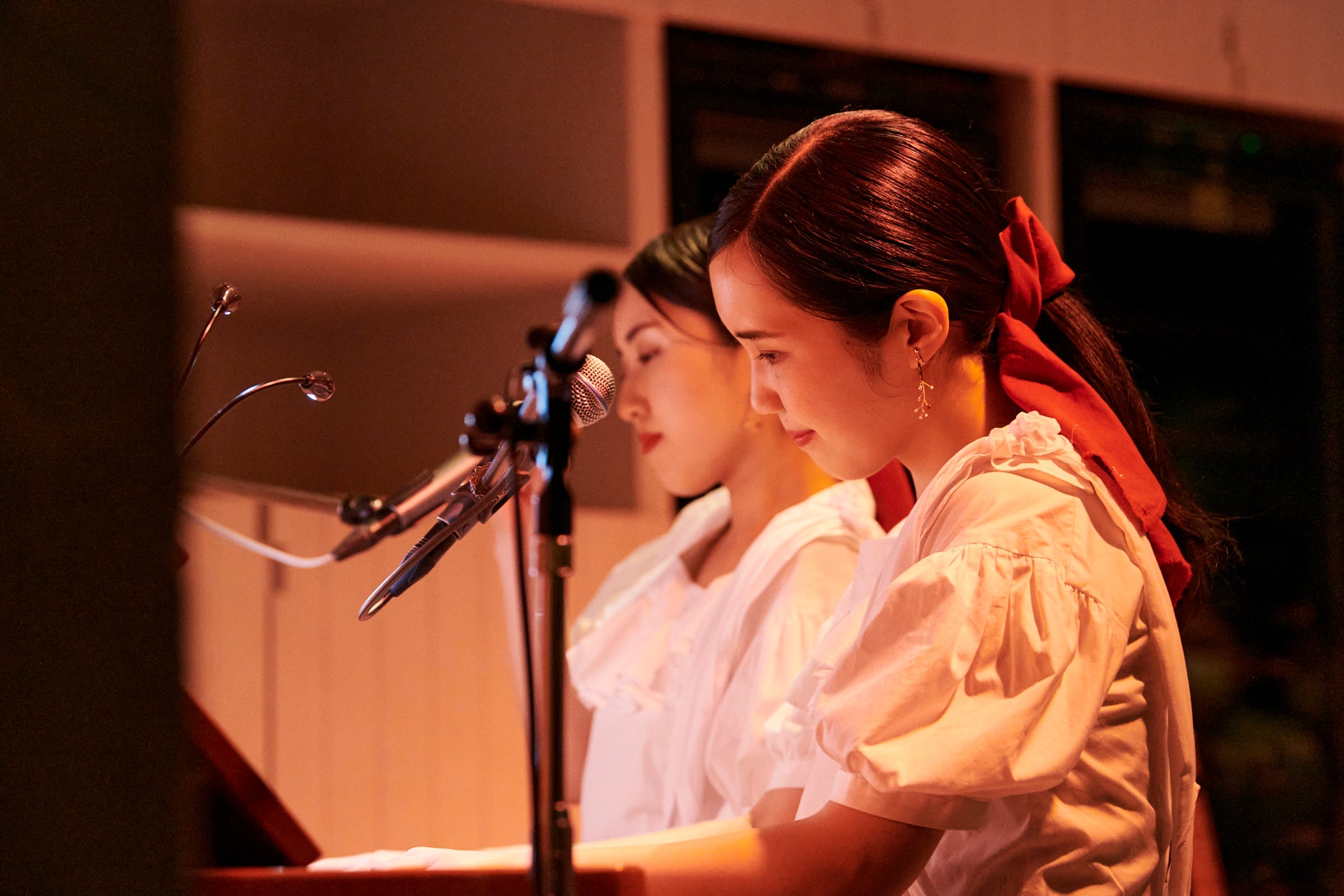 Kitri、原点となる二人編成で魅せるライブツアー『キトリの音楽会#5 “tea for two”』満員御礼の東京公演、様々な新しい試みで会場を沸かす！