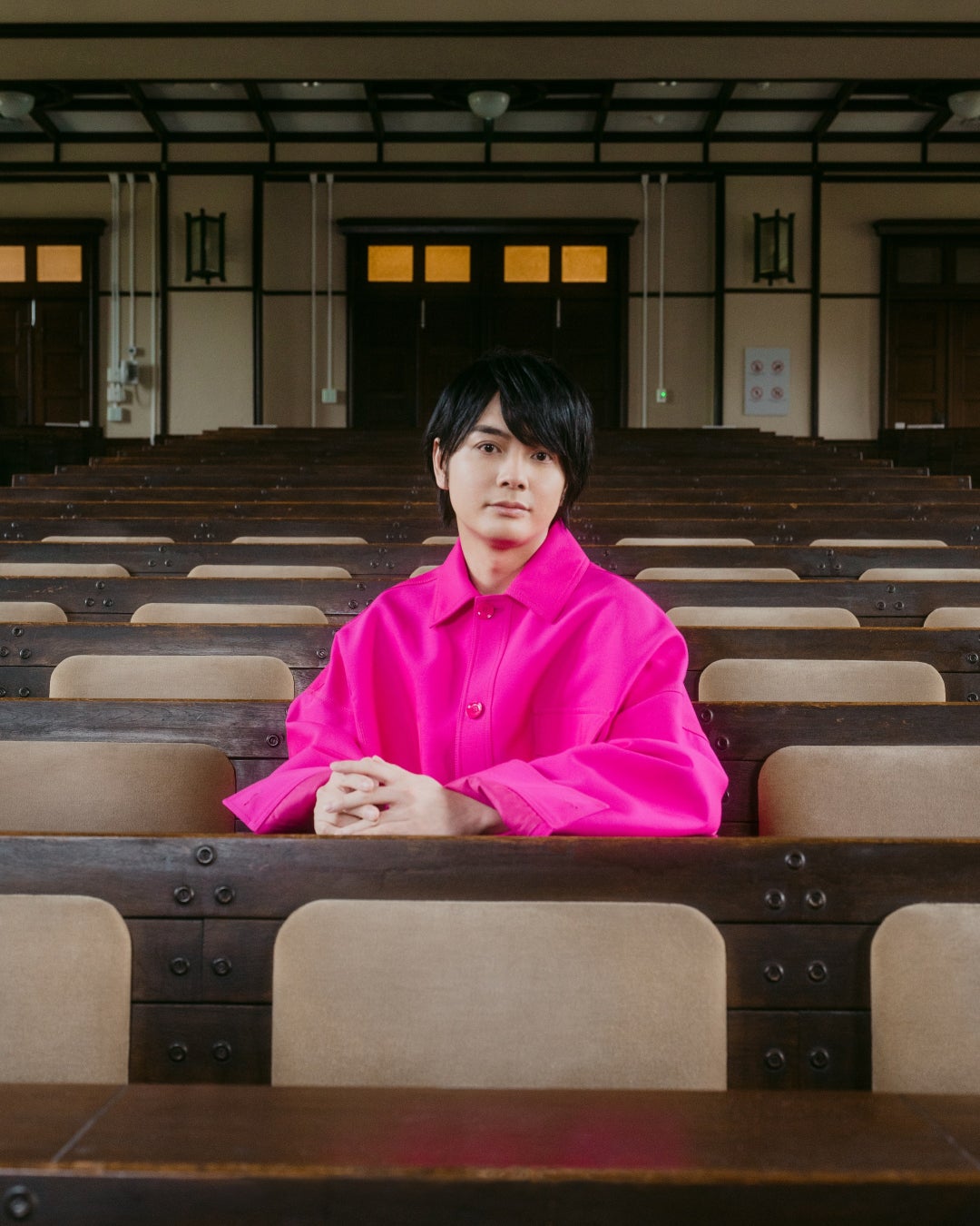 yama、新曲『色彩』ジャケット写真解禁!