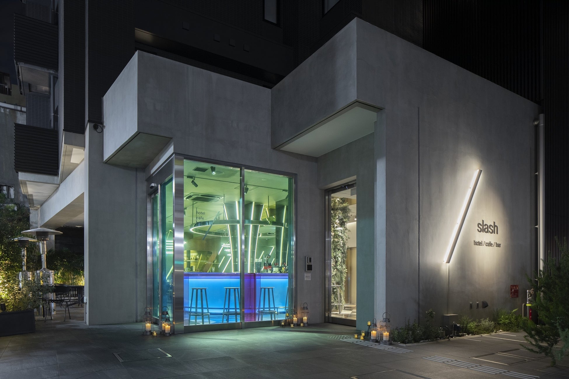 カメラ台として活用できる、映画監督発案のカメラバッグ『シネバッグ』を数量限定で販売！廃棄寸前、使用不可になったデニムを再利用し制作