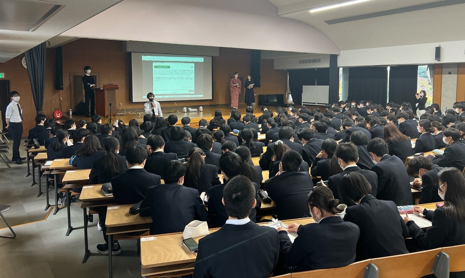 安田美沙子、堀田茜、福岡伸一(生物学者)らと「食と環境のサステナビリティ」について考える。世界の“食”への取り組みも紹介