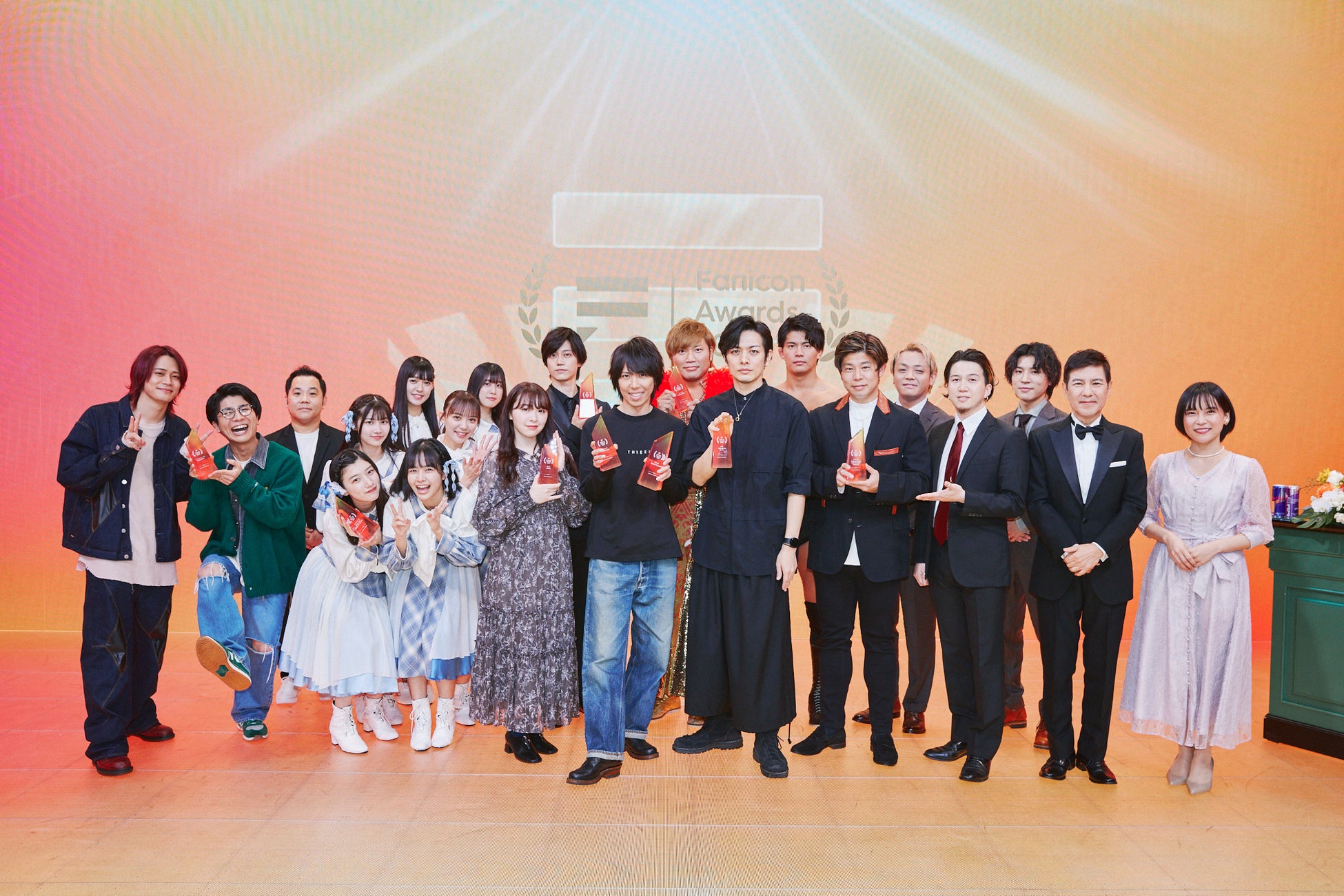 「Fanicon Awards 2023」2,500組のファンコミュニティの中で最も優良な「MVC大賞」に輝いたのは　マオ（シド）のコミュニティ【Mao’s Room】