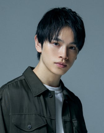 新パーソナリティは注目の若手俳優・鈴木康介が担当  「LOGOS presents CAMP RADIO」