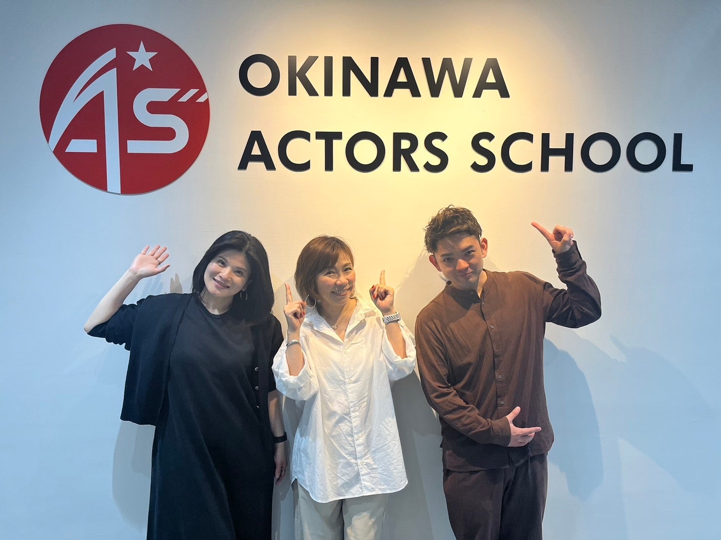 『≠ME鈴木瞳美1st写真集 ひとめぼれ』SHOWROOM特別配信＆オンライン・対面サイン会開催決定！