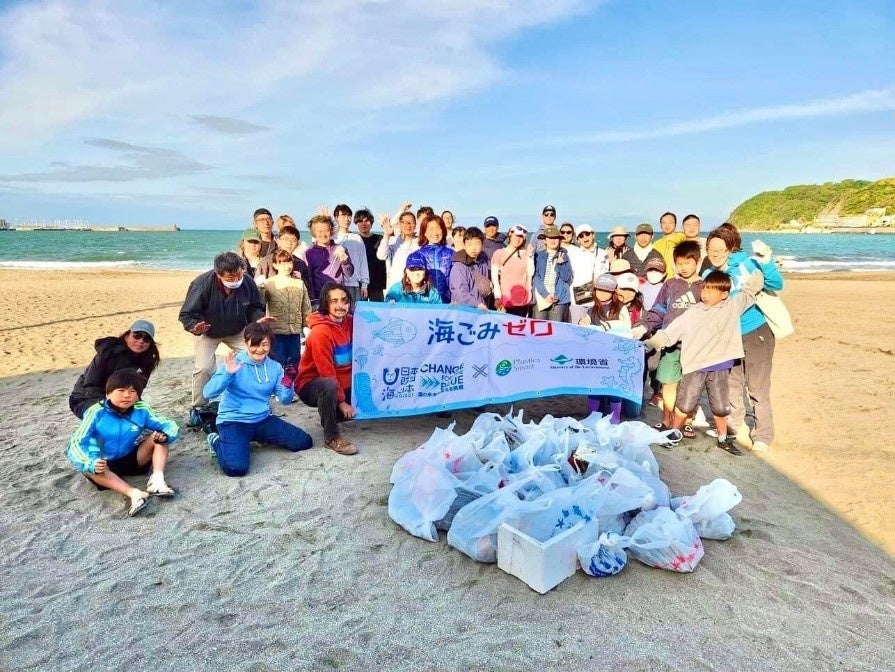 巻き肩・猫背対策し、理想の寝姿勢で良質な睡眠へと導く俳優・松平健 プロデュース” 雲のやすらぎ 健眠枕”において松平健と通話ができる!?A Iシステムを活用した電話応対サービスが開始