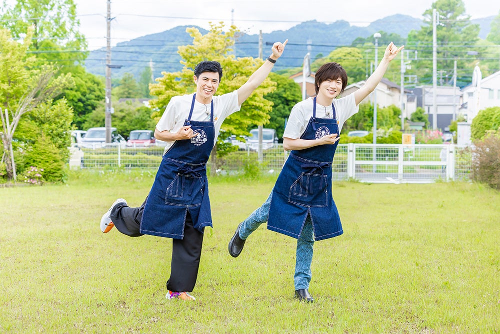 大自然の美しい風景からインスピレーションを得た穏やかで調和の取れたメロディと、環境音や自然の音を組み合わせたサウンドスケープを感じてください。