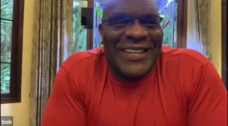 木村拓哉がAERA表紙と蜷川実花との同学年対談に登場　二人が「トップランナーでいられる理由」をたっぷり語る／AERA6月19日発売