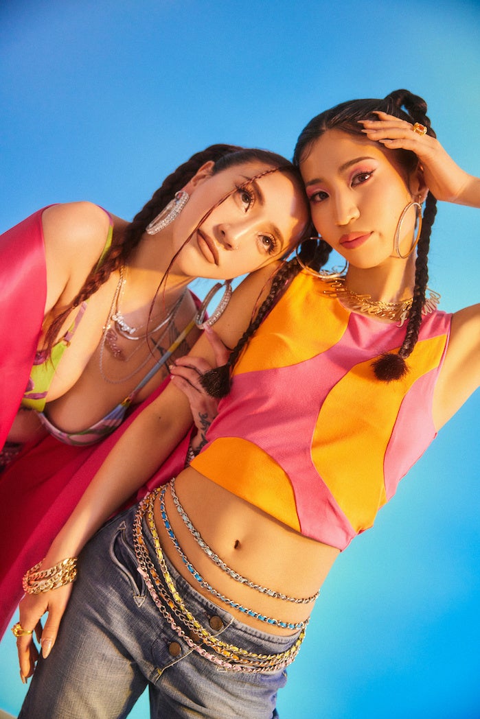 2.5次元コスプレダンスユニット「アルスマグナ」New Singleをリリース！