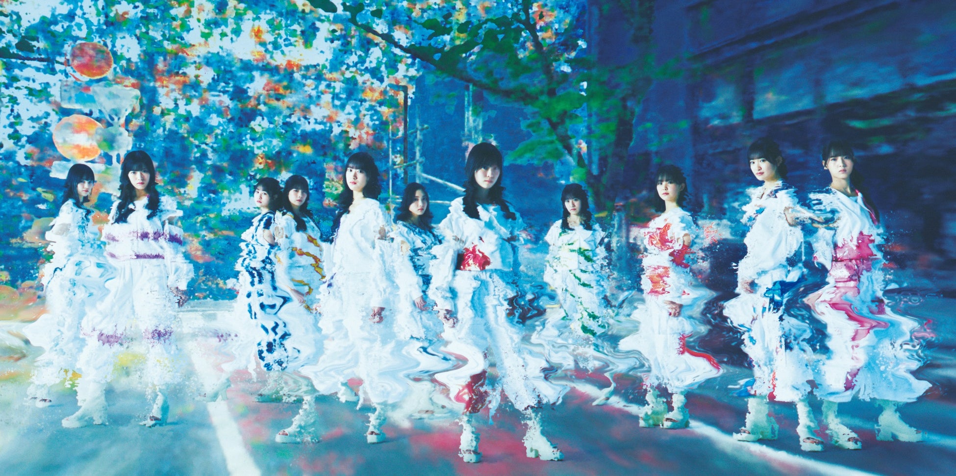 表紙解禁『with』3号目は「綾瀬はるか大特集」!フルリニューアル後、最大ボリュームの46ページに!