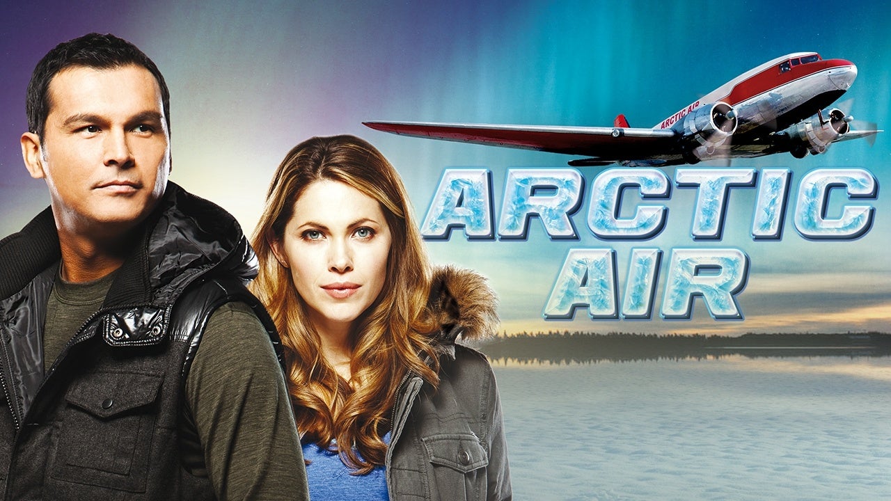 エイスリーの従業員が、お笑いコンビ「ナイスキャスティング」を結成。