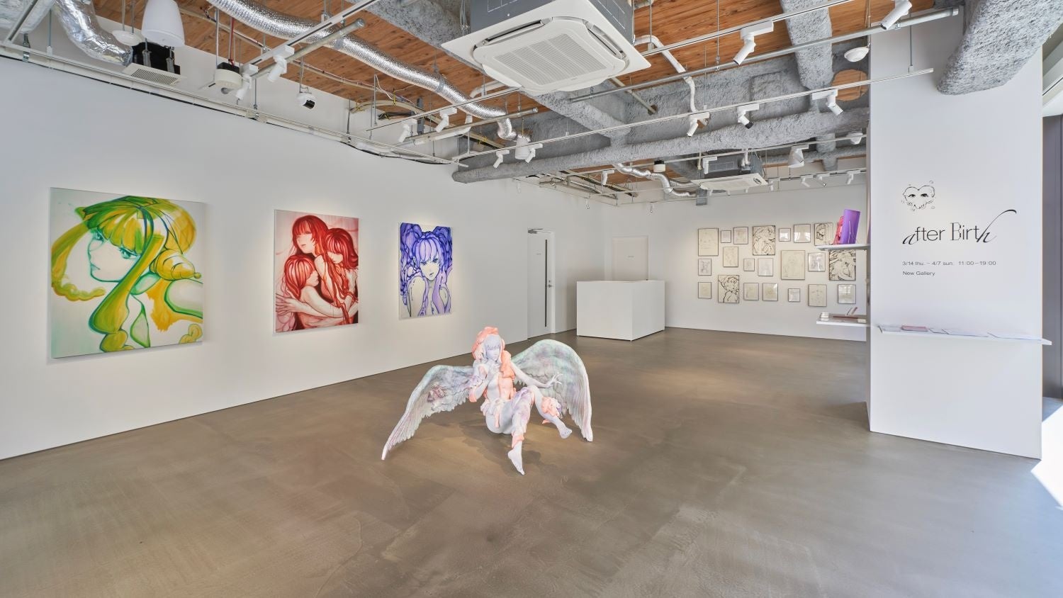 東京都神保町の新たなアートギャラリー「New Gallery」本日開廊。こけら落とし展示となる、YOASOBI「夜に駆ける」MVを手掛けたnina初個展「AfterBirth」スタート。
