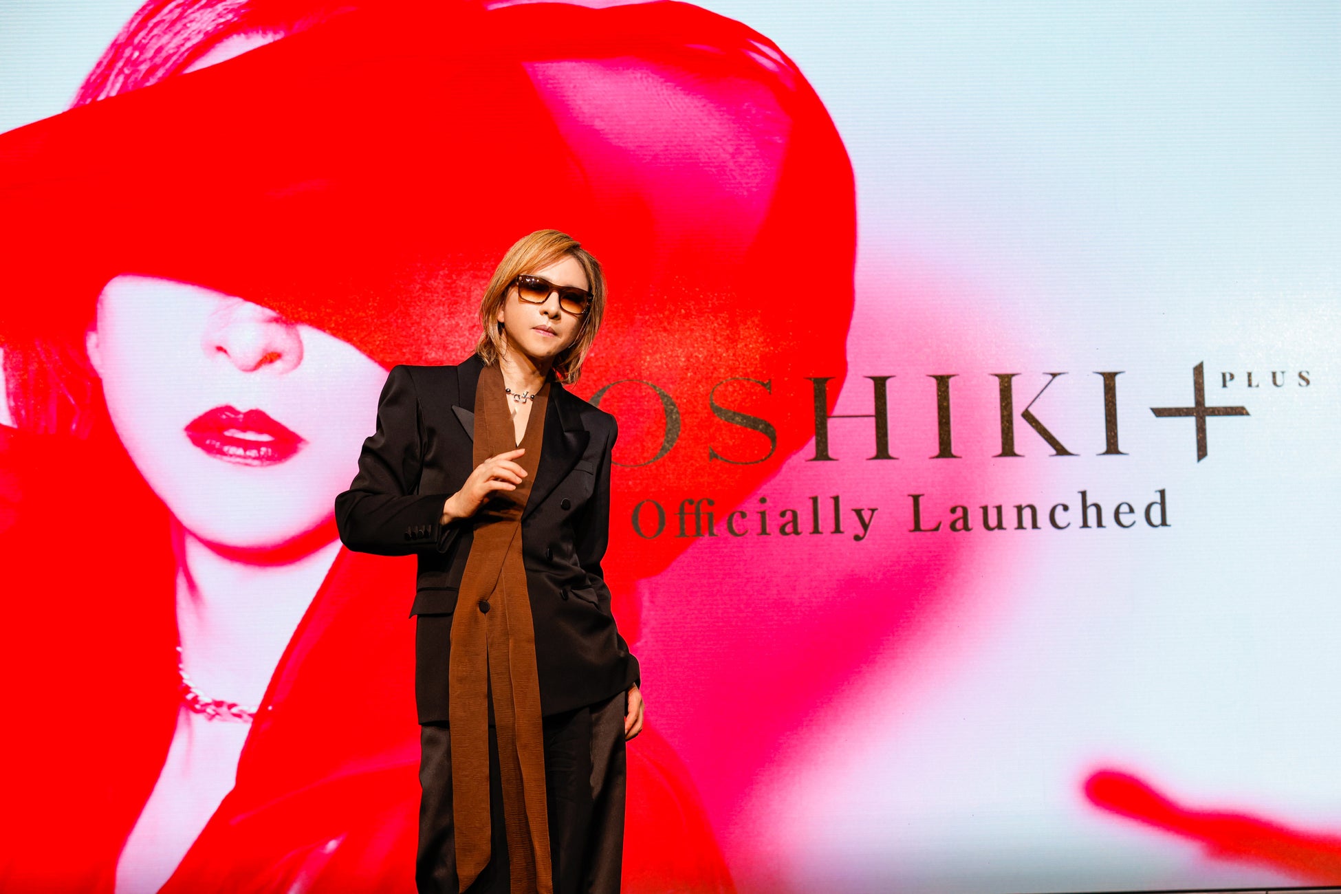 革新的ファンコミュニティ「YOSHIKI+」が遂にサービス開始「AI YOSHIKI」プロジェクトも始動3度目となる首の緊急手術にも言及