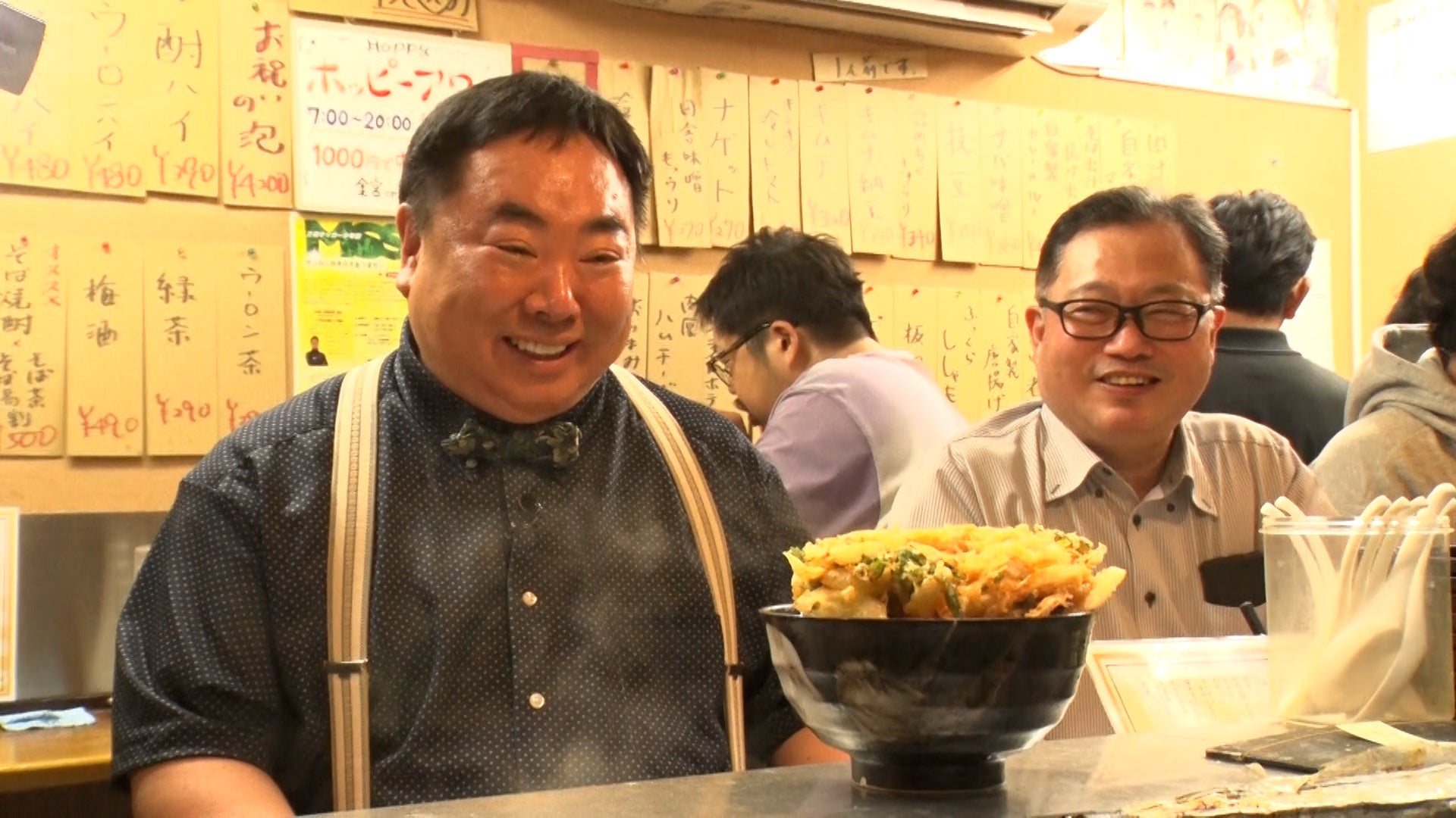 【ＢＳ日テレ】「ドランク塚地のふらっと立ち食いそば」　池尻大橋の横丁で見つけた常連が集う立ち食いそば！　あったかい空間で頂く、丼からはみ出す特大の一杯！