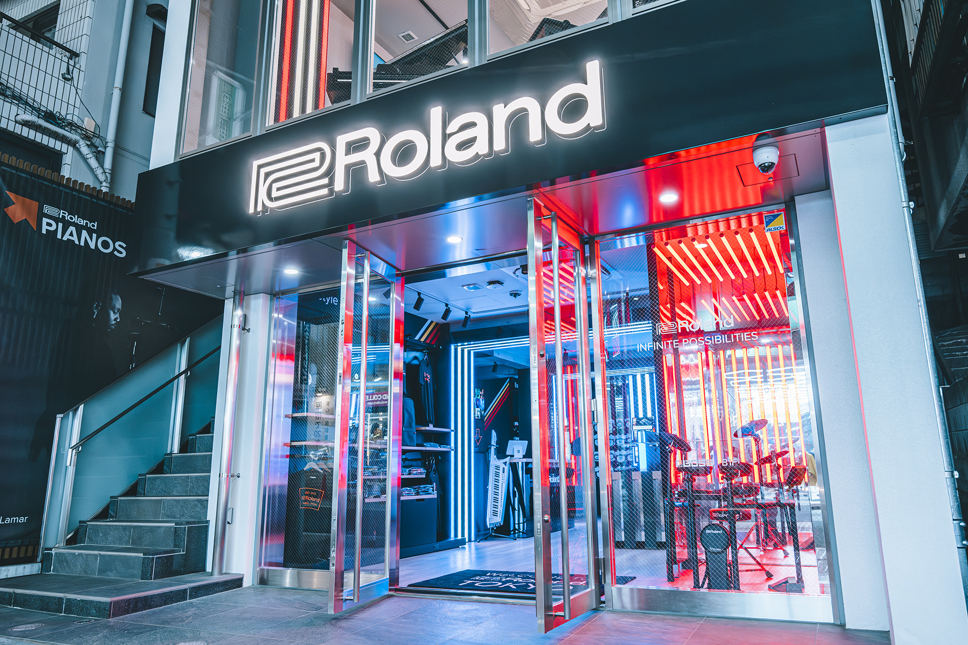 Roland Store Tokyo オープン1周年を記念する
スペシャル・イベントを開催