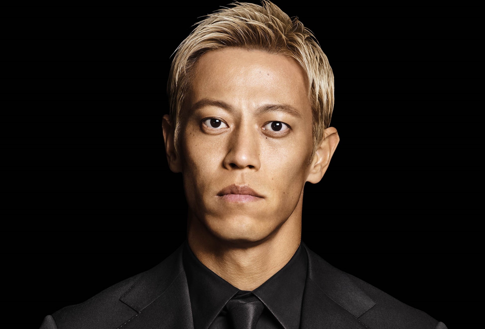 「俺は本物しかいらない。」MEN’S TBC 新イメージキャラクターにプロサッカー選手の 本田 圭佑 さん を起用