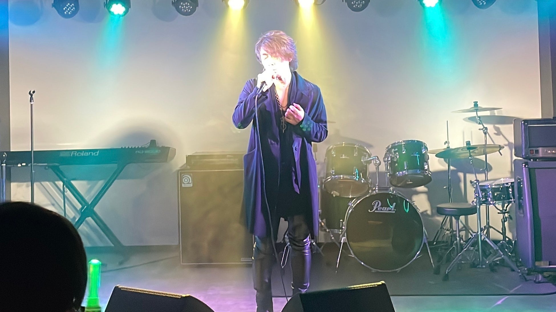 安田貴広氏がライブ終了後にパフォーマンスにフィードバック！Music Planet（ミュージックプラネット）がアーティスト必見のライブイベントを大阪で開催しました！