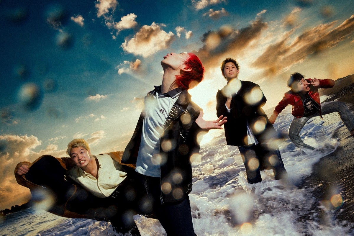 氷川きよし+KIINA. の新ファンクラブ「KIINA’S LAND（キイナズランド）」がオープン！