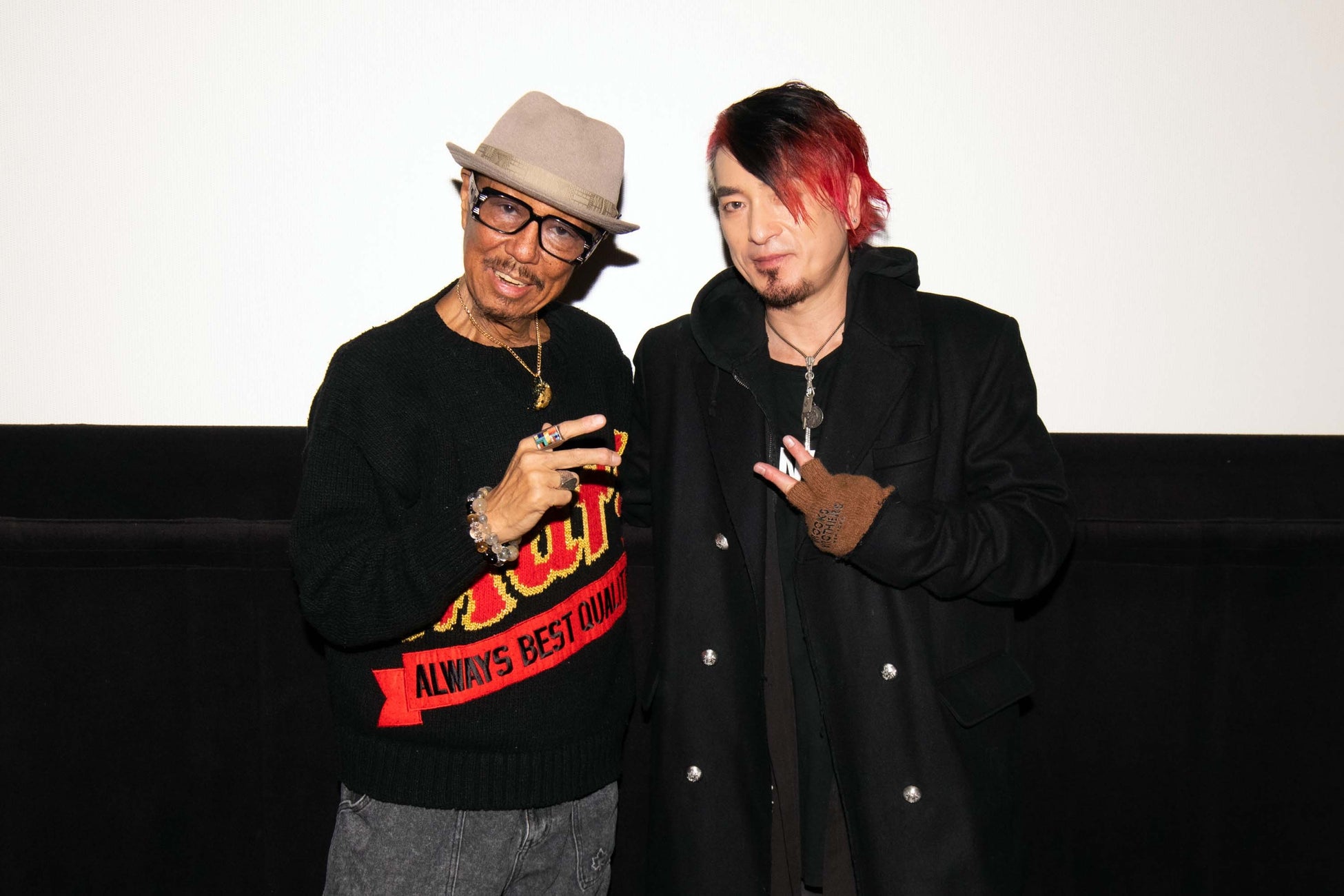 100万人突破目前!「レジスタンス」と居酒屋の応援コラボメニューが決定しました!