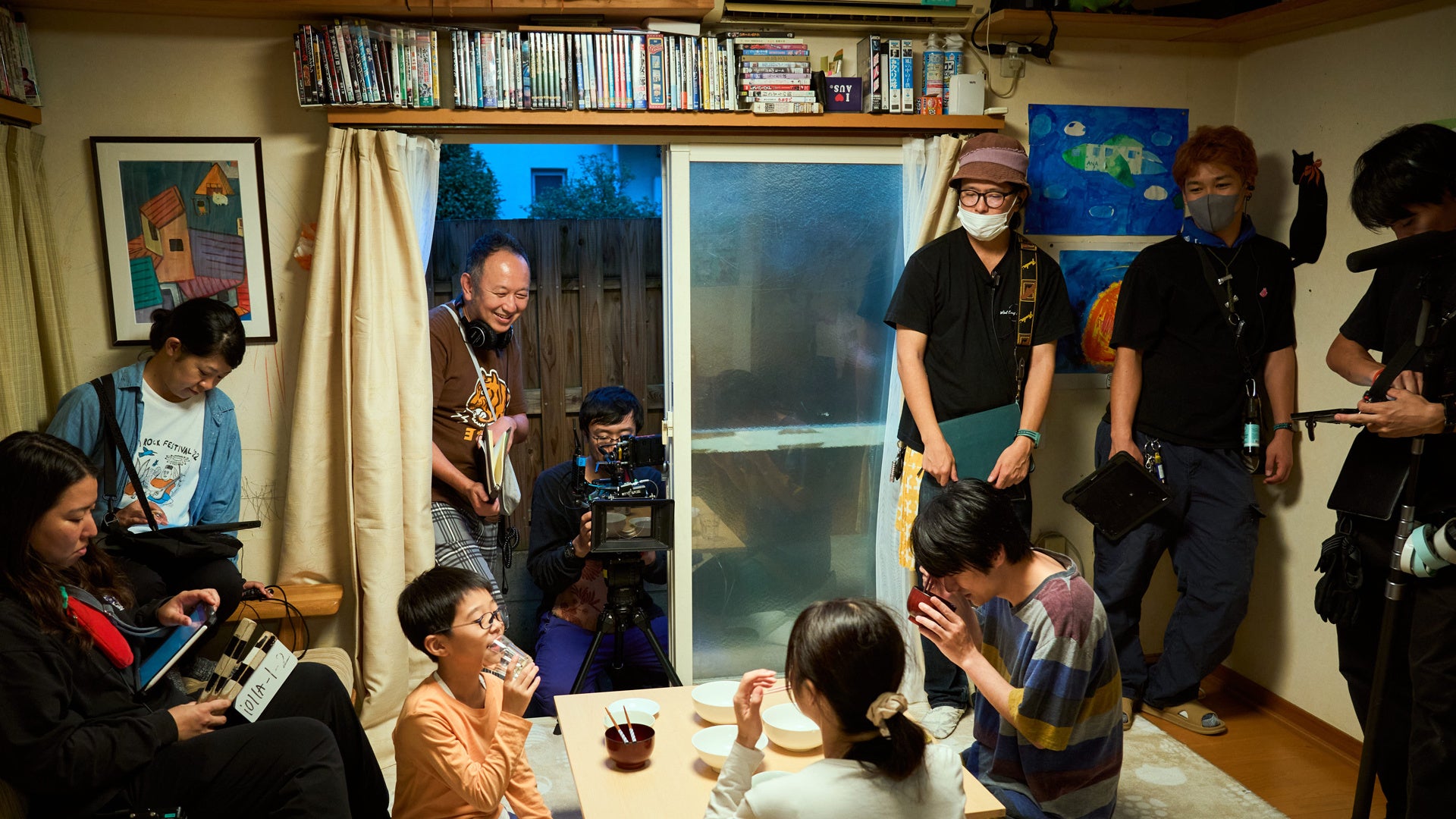 皇居東御苑でQuizKnock制作の謎解きが楽しめる! 「皇居を巡る謎解きの旅 with QuizKnock」が2025年3月18日(火)から開催