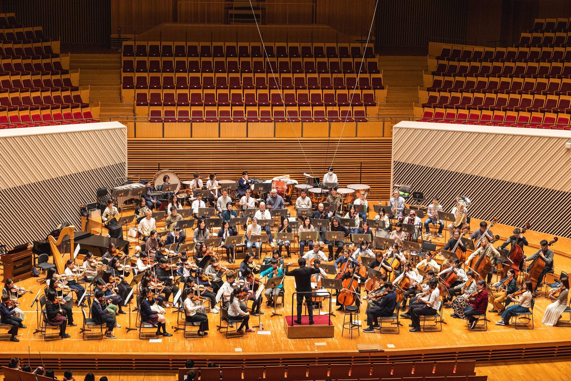 A.B.C-Zのライブアルバム『A.B.C-Z Concert Tour 2024 F.O.R』のリリースパーティーをAWAラウンジで開催!