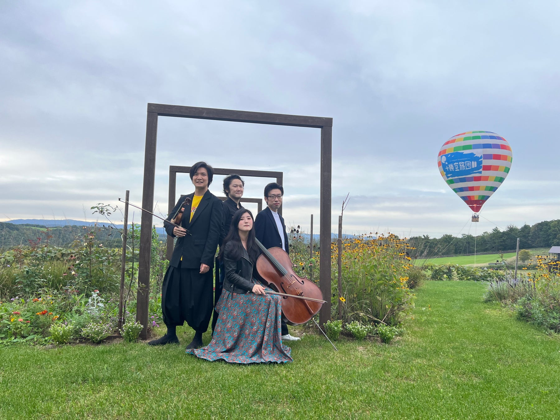 笑顔道鍼灸接骨院グループ、沖縄国際文化祭共催イベント「GIRLS GROOVE INNOVATION(ガールズグルーヴイノベーション)」にて、アーティストのコンディショニングサポートを実施