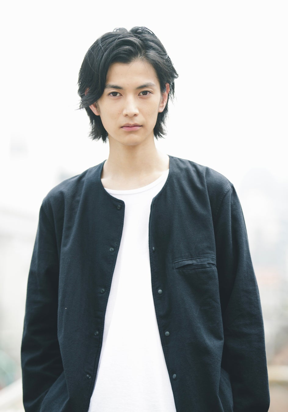 【BS日テレ】「ドランク塚地のふらっと立ち食いそば」まるでお好み焼き!?巨大かき揚げに笑いが止まらない! 立ち食いそばの激戦区・新橋で新たな出会いが! 新橋に世界初の博物館!?