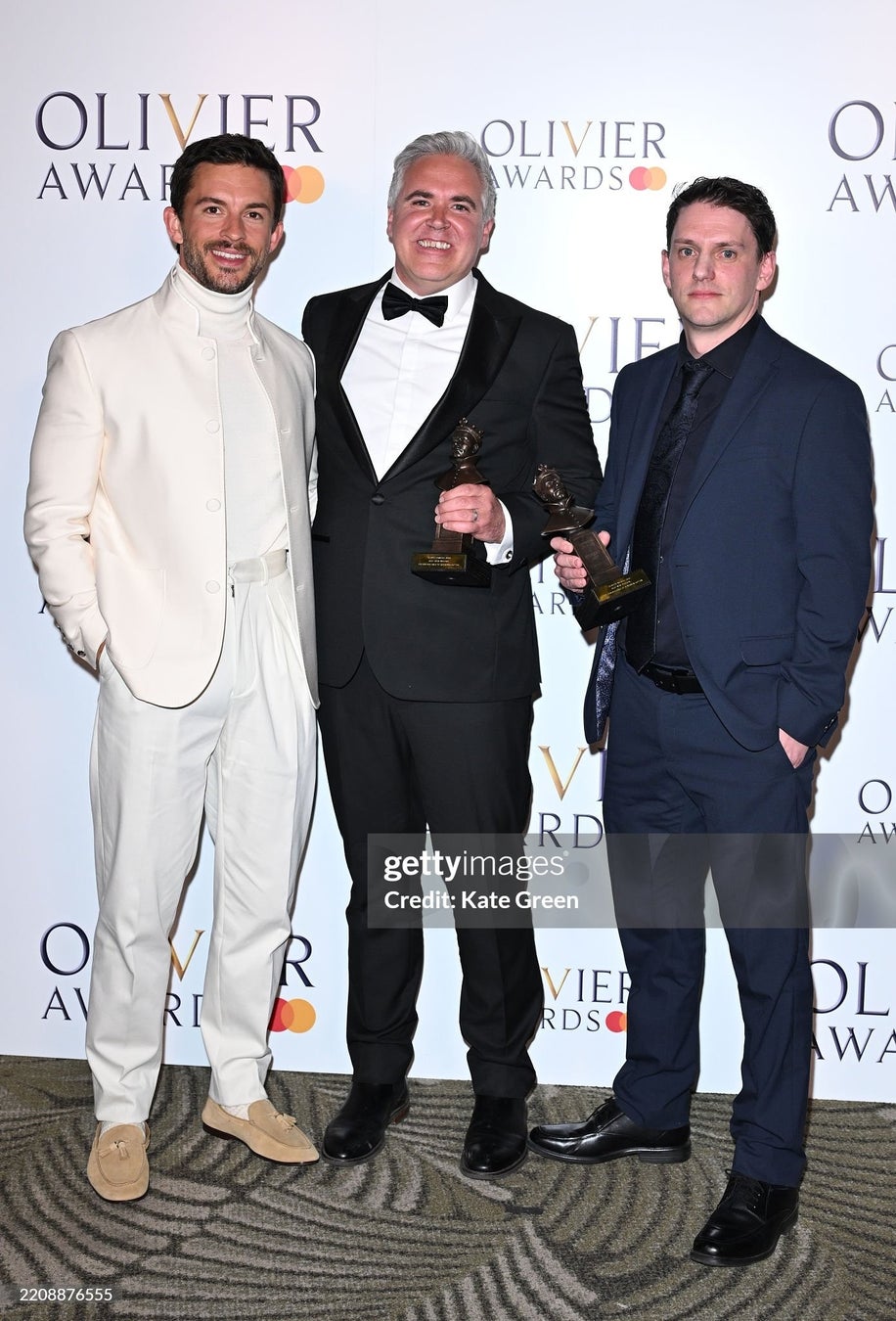 ホリエモンAI学校が「芸能事務所」を設立！著名人のAIキャラ化が加速する、次世代AIキャラクター事務所スタート！