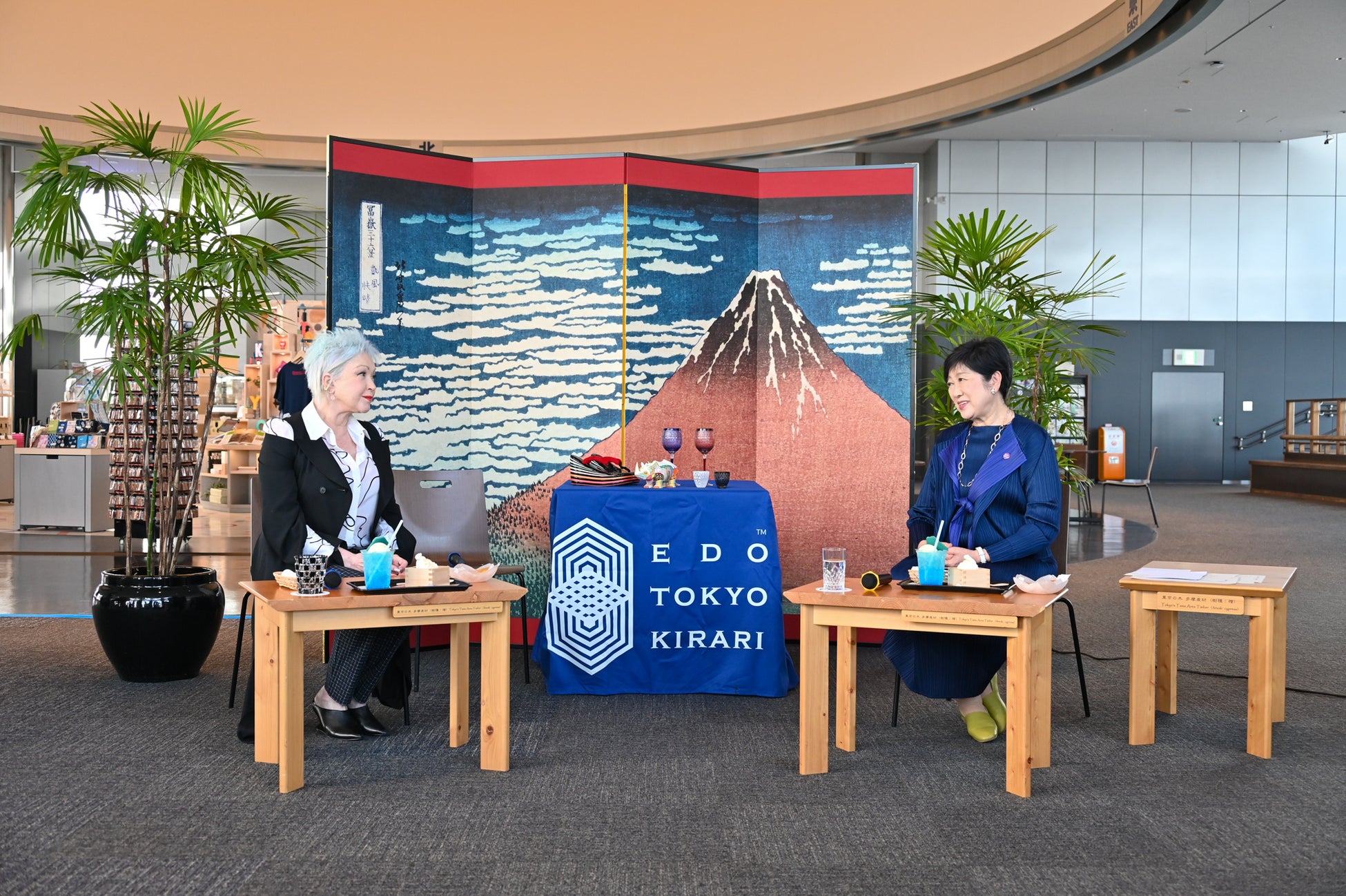 MURO presents KING OF DIGGIN’ DJイベント「DIGGIN’ THE KNOT 〜 SMOKE DOOR 3rd Anniversary」