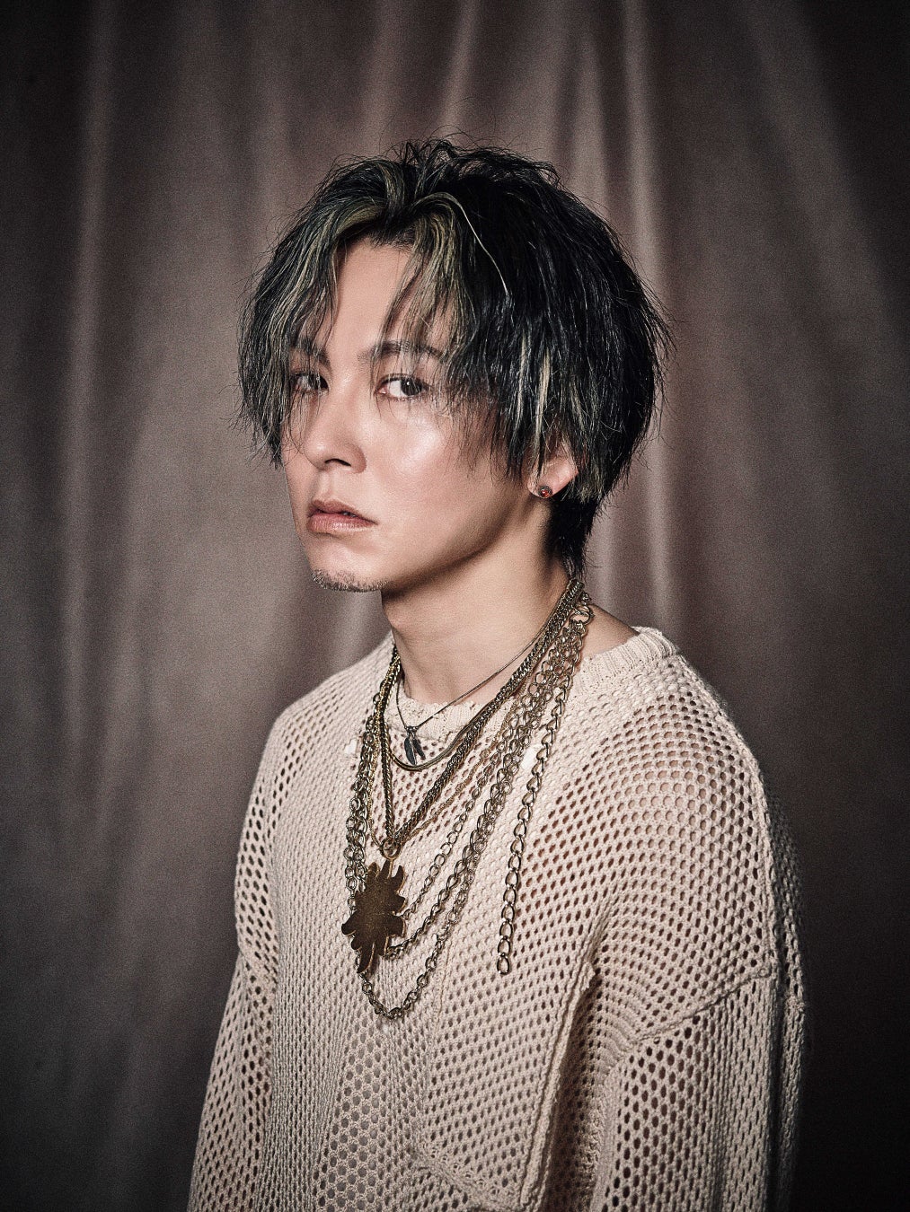 Global Superfan Platform「Weverse」、5月12日に“とある日本人男性アーティスト”のコミュニティオープンを予告