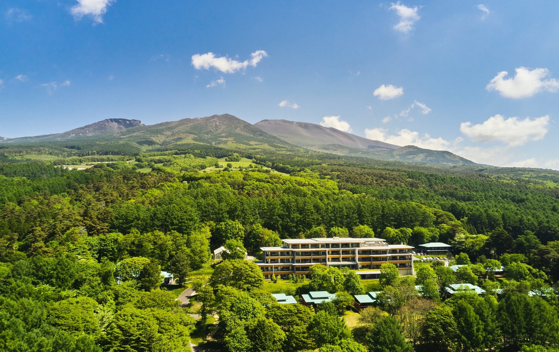 Marshallから初のテレビサウンドバー「HESTON 120」が登場！2025年6月3日（火）より販売開始　音楽も映像も圧倒的に楽しめる、こだわりのサウンド体験を実現