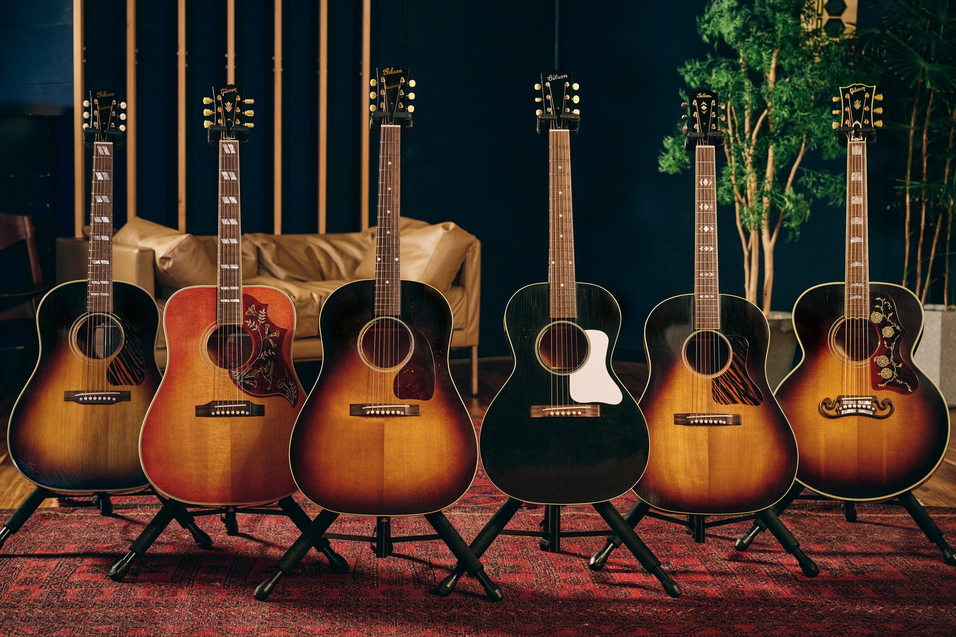 【ロエベ】第78回カンヌ国際映画祭にてジョディ・フォスターらがロエベを着用