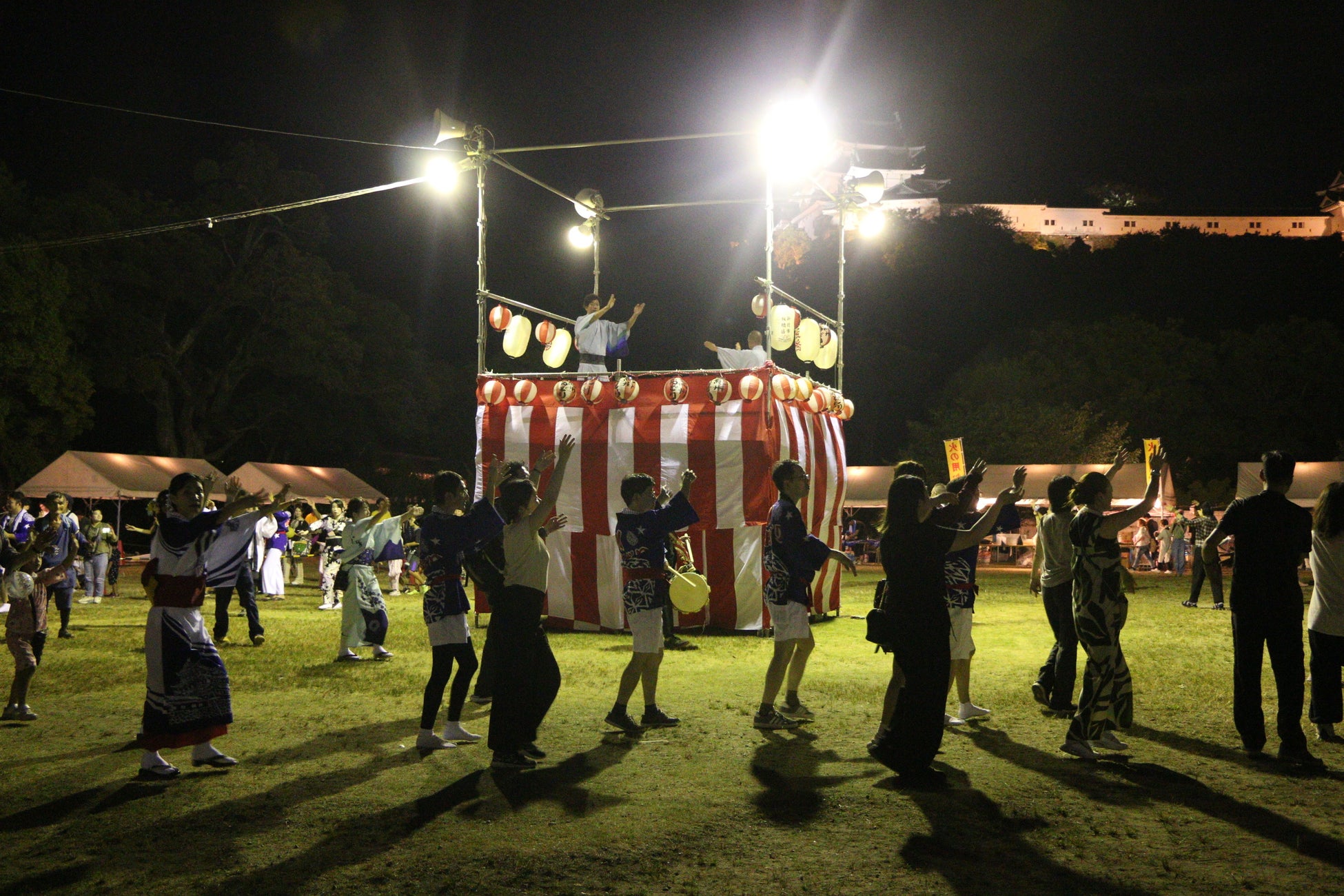 FYURAのこれからの“The Way=道”。2025年4月に『声は風』でデビューを果たしたFYURAが、早くも第2弾シングル『The Way』を本日リリース!