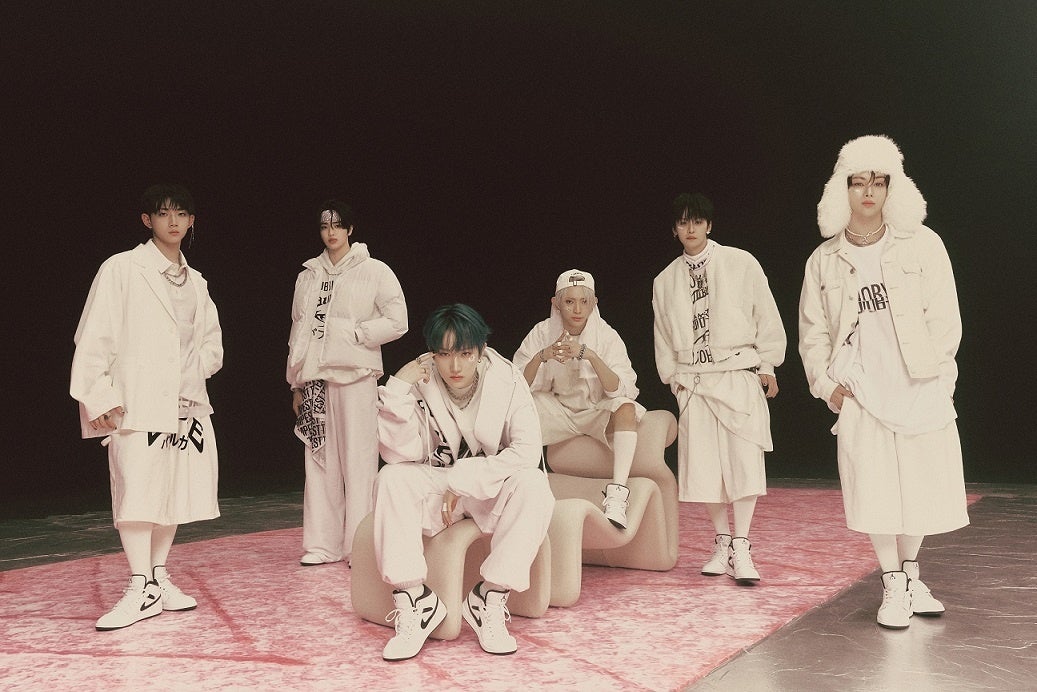 【2025年8月上演】ミュージカル『ある男』小池徹平が演じる「ある男・X」バージョンの新ビジュアル解禁／6月30日にホリプロステージ会員限定『ある男』新作予習講座の開催が決定！