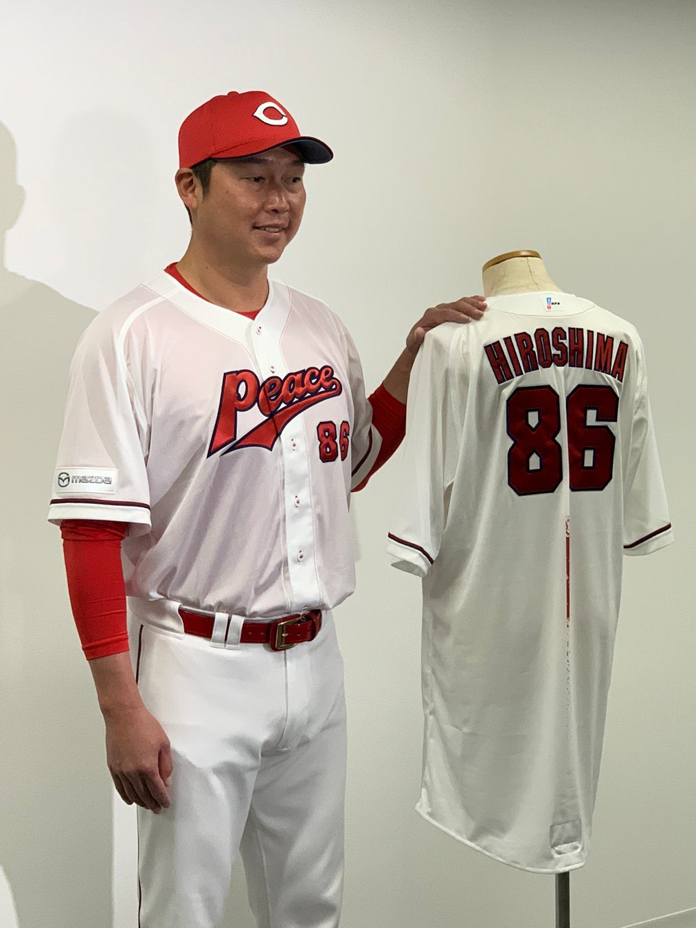 朝倉未来発起アイドルグループ Toi Toi Toiが初ワンマン大成功、闇のなかでもがき苦しんだ6人が見せた“希望”