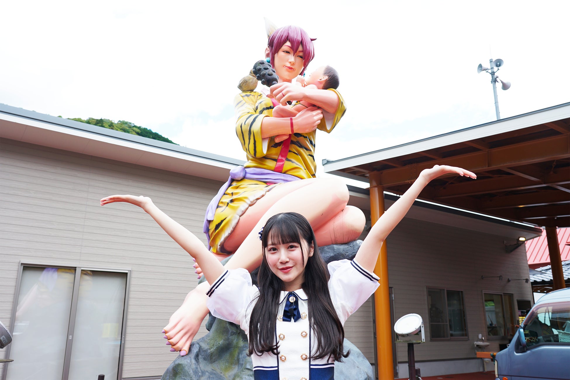 anoさんが『アサヒ 十六茶』をかけて「フラフープチャレンジ！」！記録は「40回」で差し入れGET 「汗をかいた後は一段とおいしい」と笑顔