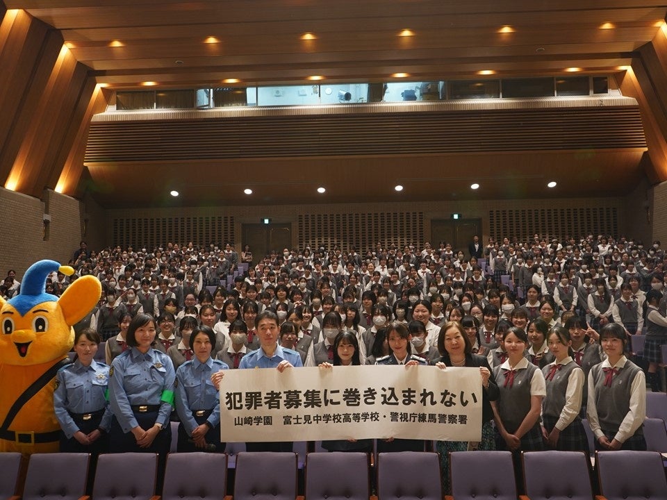 みのミュージック・みの主催のオーディション番組「音楽深化論」の審査員としてBose、DJ KOO、ゆきぽよが参加、MCは伊藤かりんに!番組本編は6/2(月)19:00よりYouTubeにて配信開始!