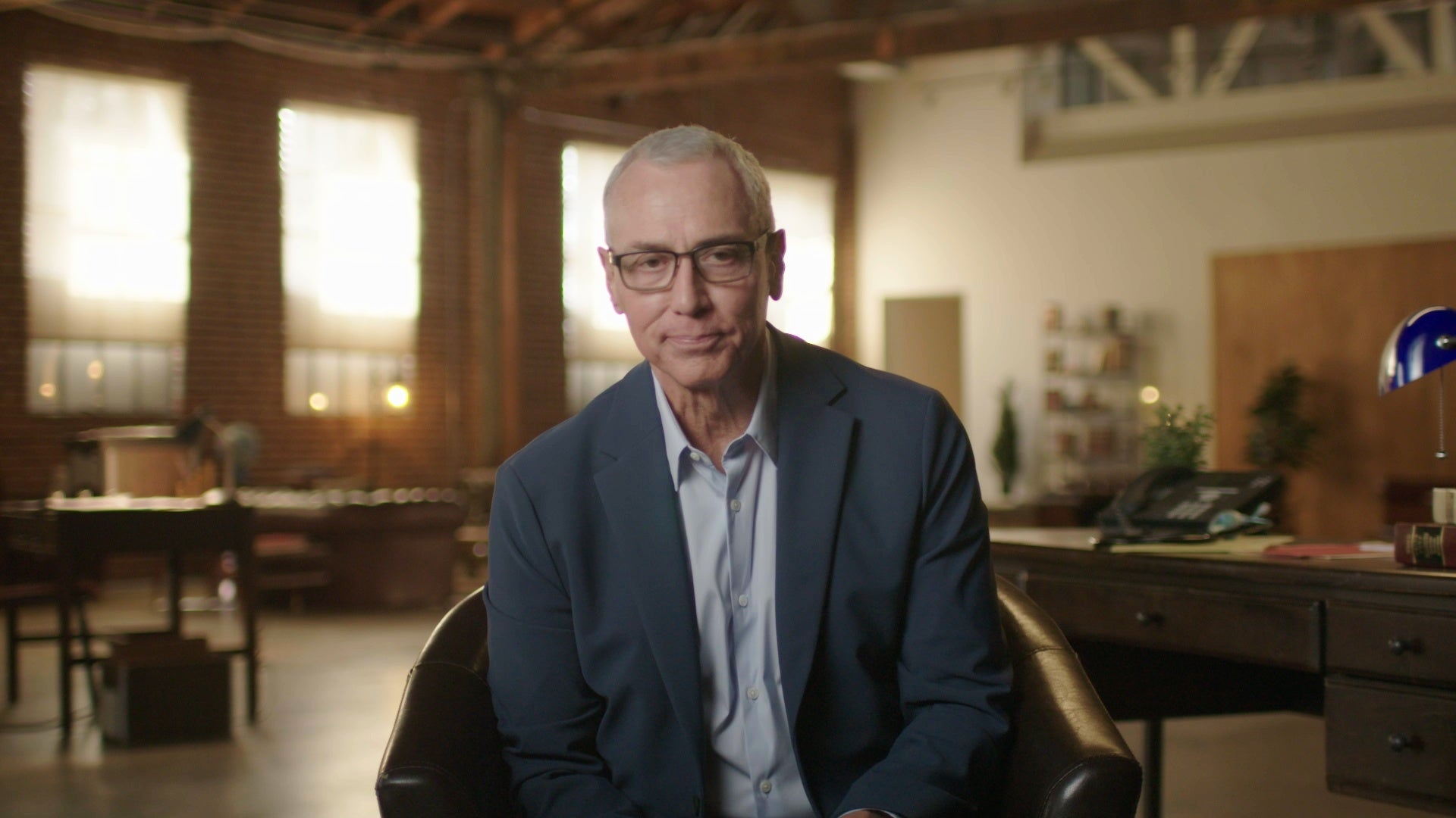 ザ・ビートルズ「HELP!」発売60周年!アルバムのデザインを落とし込んだソックスを発売