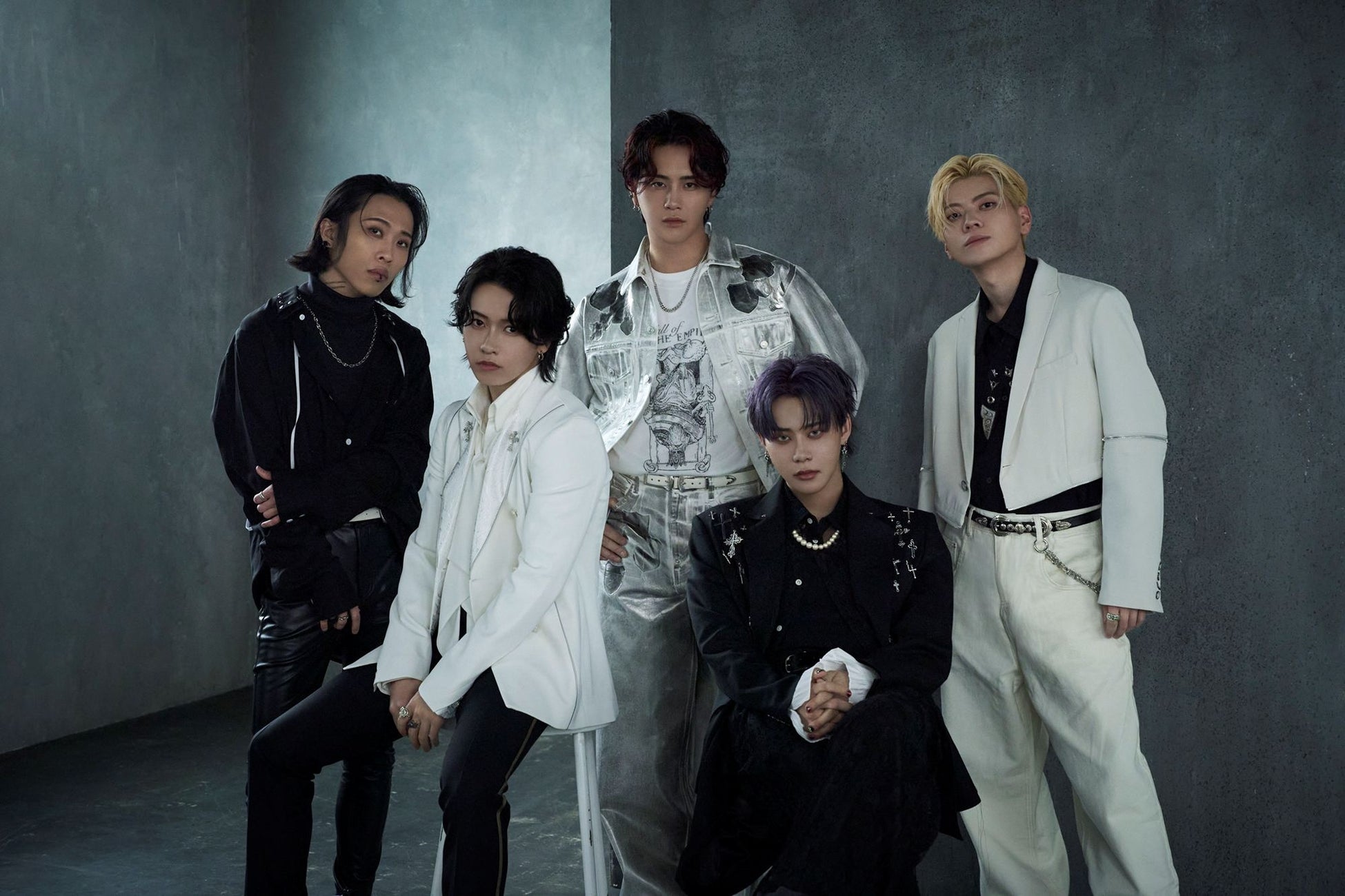 「勇者パーティーを追放された白魔導師、Sランク冒険者に拾われる ~この白魔導師が規格外すぎる~」追放白魔導師 ミニアニメ制作決定!!ラジオ番組配信決定!&配信プラットフォーム更新!!