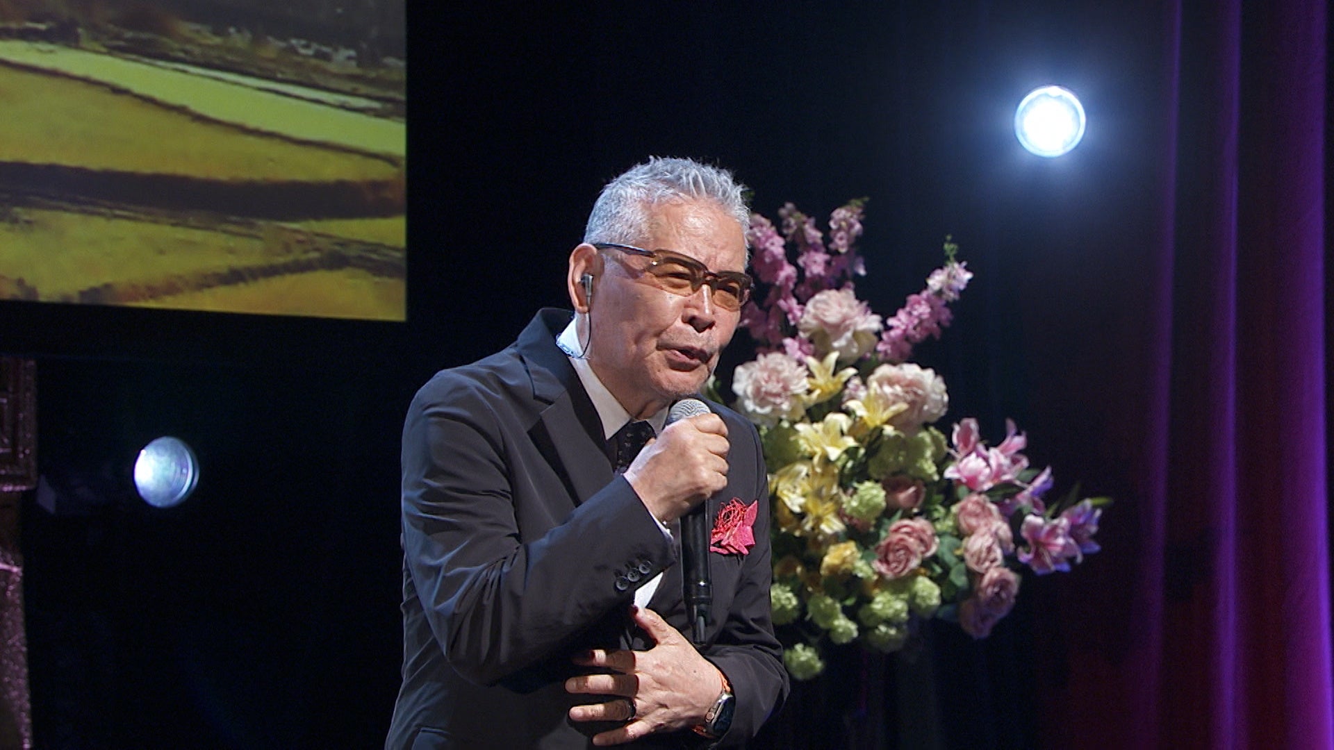 江籠裕奈、グループ卒業から1年半――。新たなミューズ誕生へ。3rd写真集、光文社より発売決定のお知らせ