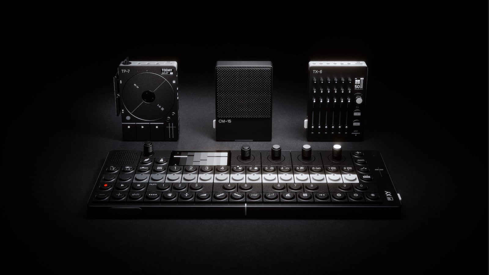 『仮面ライダークウガ』放送開始25周年を記念した豪華CD-BOX明日発売!!主題歌、挿入歌、劇中BGM、未商品化音源を含む全203曲の配信決定!!