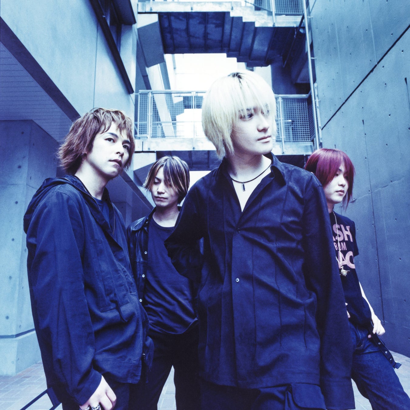 YOASOBI「勇者」がストリーミング3億回再生を突破!