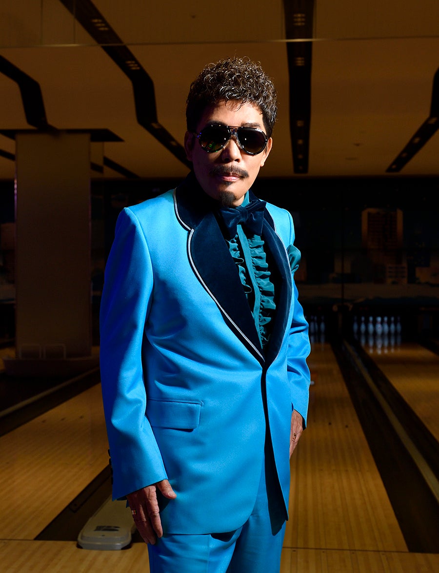 3Dプリンターから生まれたゴムの桃型オブジェを初披露