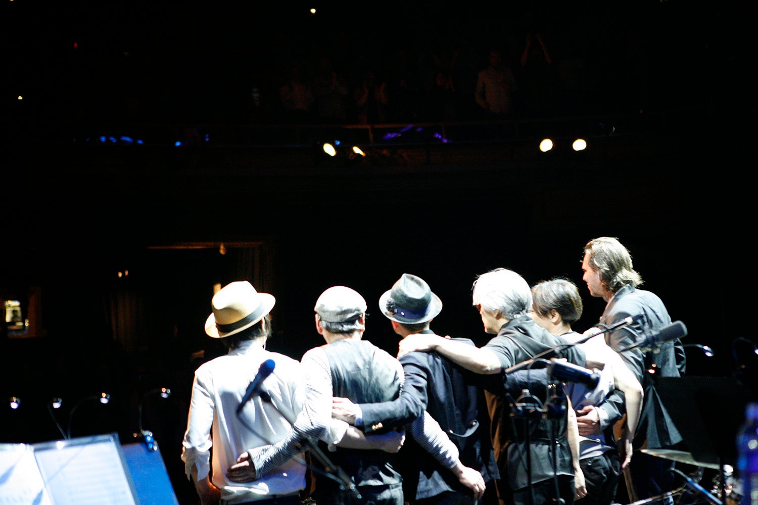 唯一無二のテクノロジー演出集団「MPLUSPLUS」、待望の単独公演が今夏開催決定！