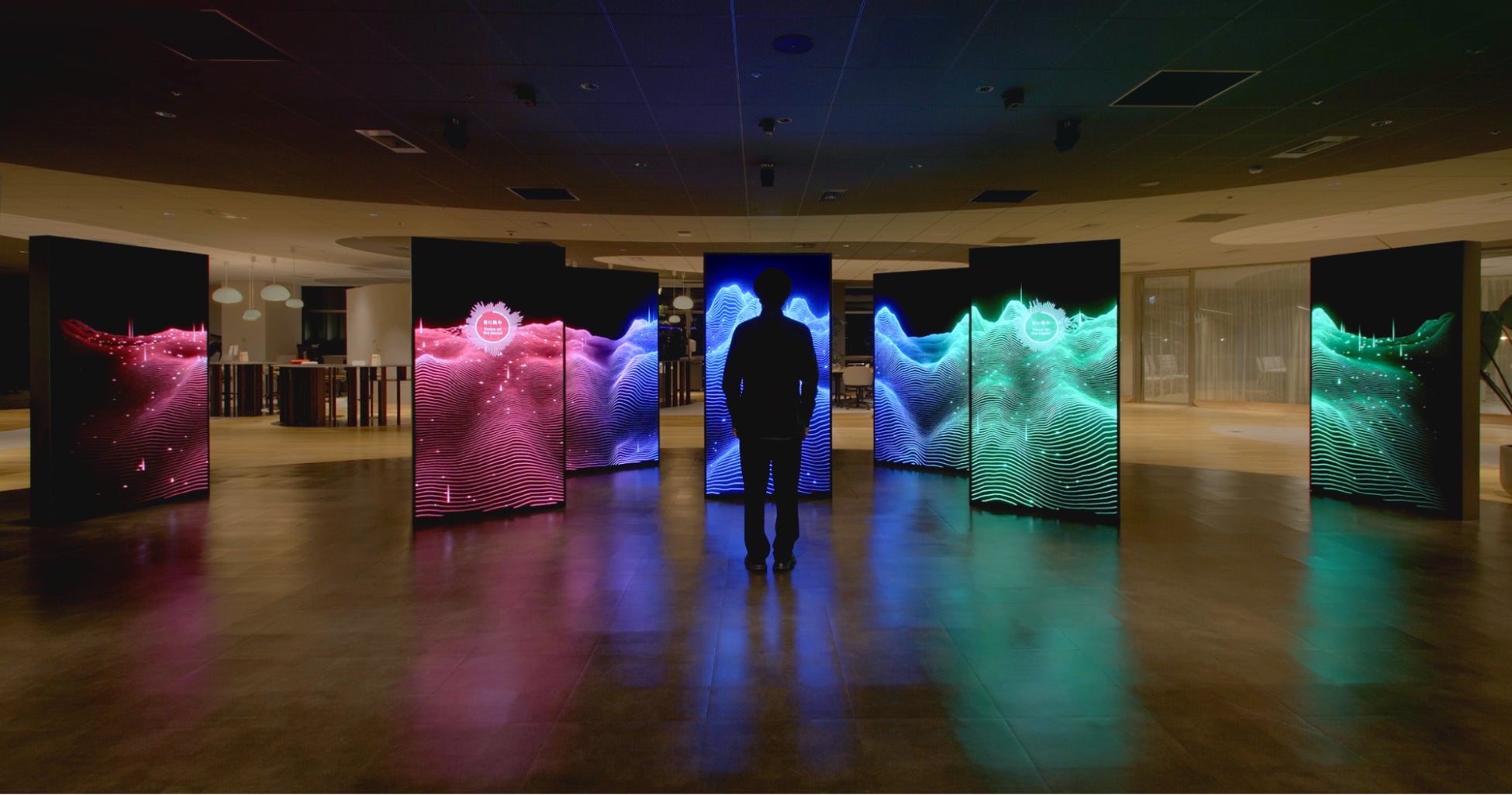 【本日発行】表紙に山田邦子・山像かおり・橋本祥平&藤原歌劇団 迫田美帆が登場! シアター情報誌「カンフェティ」8月号発行