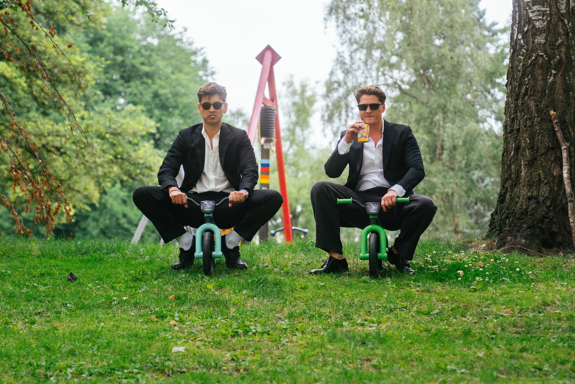 HANA、待望の新曲「Blue Jeans」が本日配信リリース!